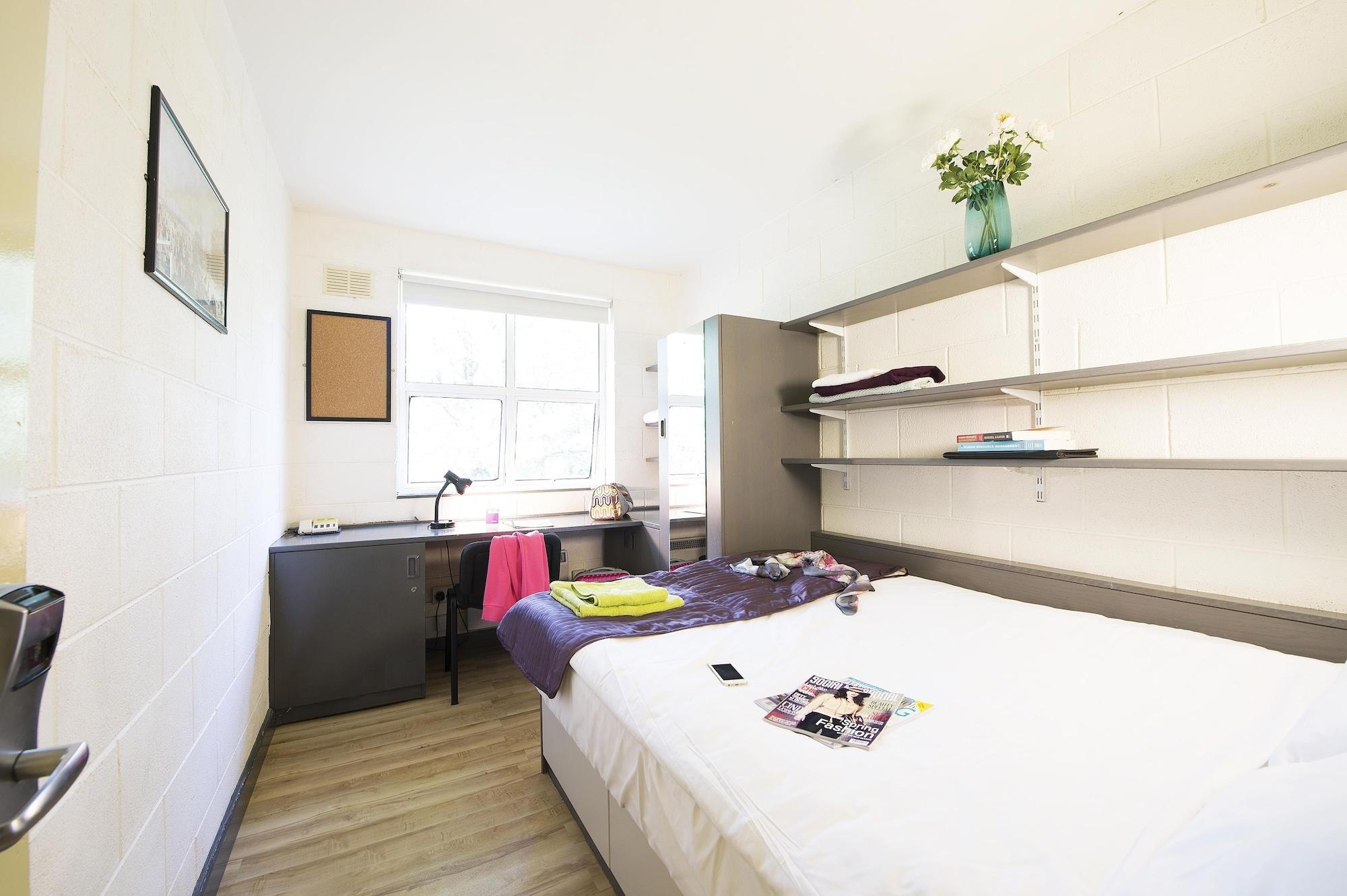 Corrib Village Apartments University Of Galway Exterior foto
